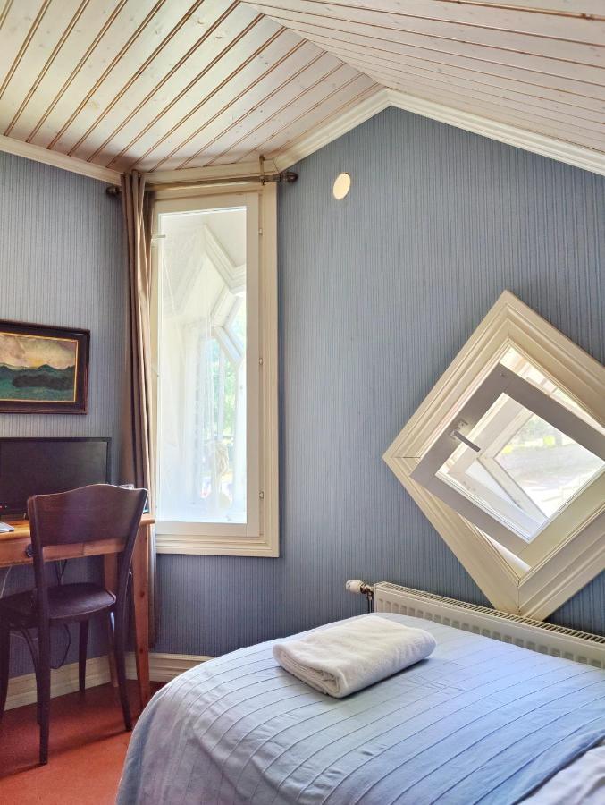 Hotel & Cafe Lanterna Науво Экстерьер фото