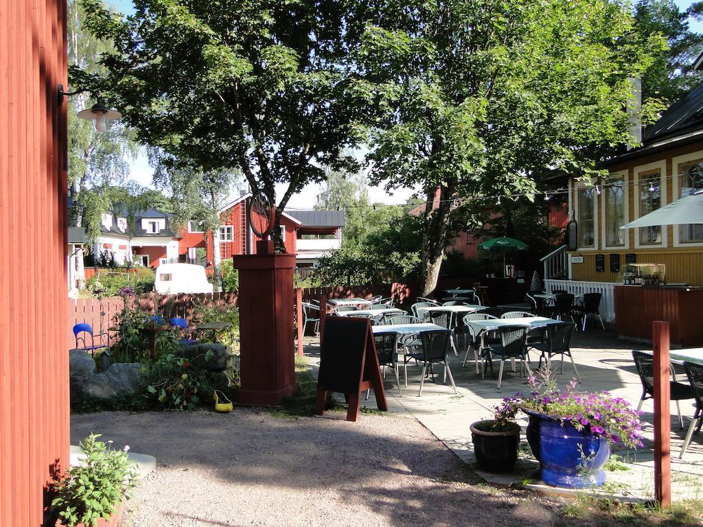 Hotel & Cafe Lanterna Науво Экстерьер фото
